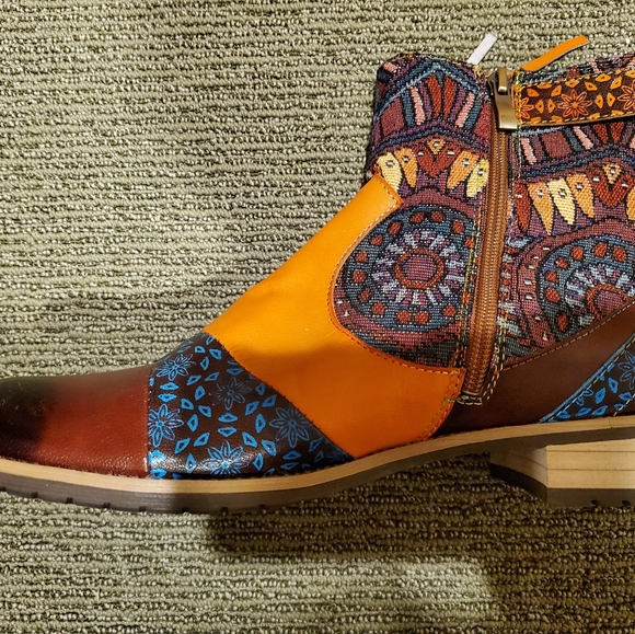 Colorful Ankle Boots! 🧡💙 - Picture 3 of 4